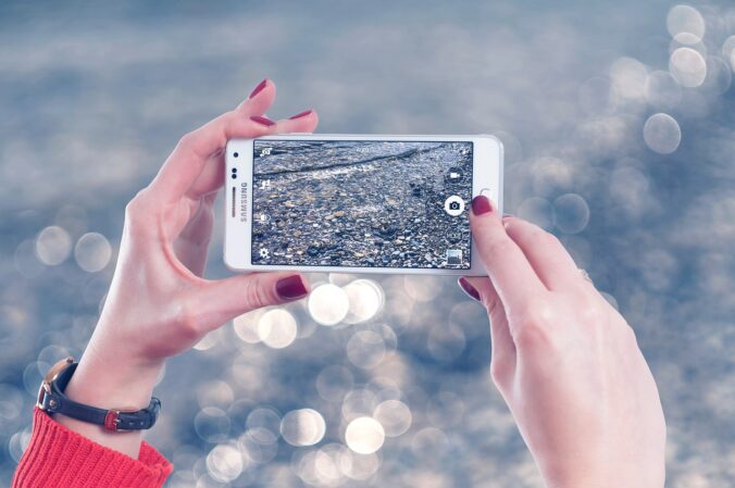 Smartphone zum Fotografieren als Kameraersatz